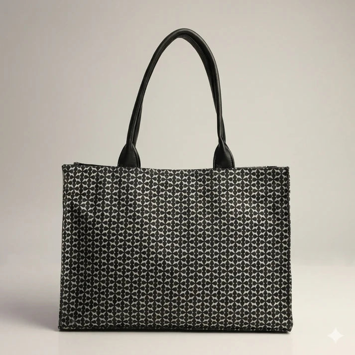 black design tote bag